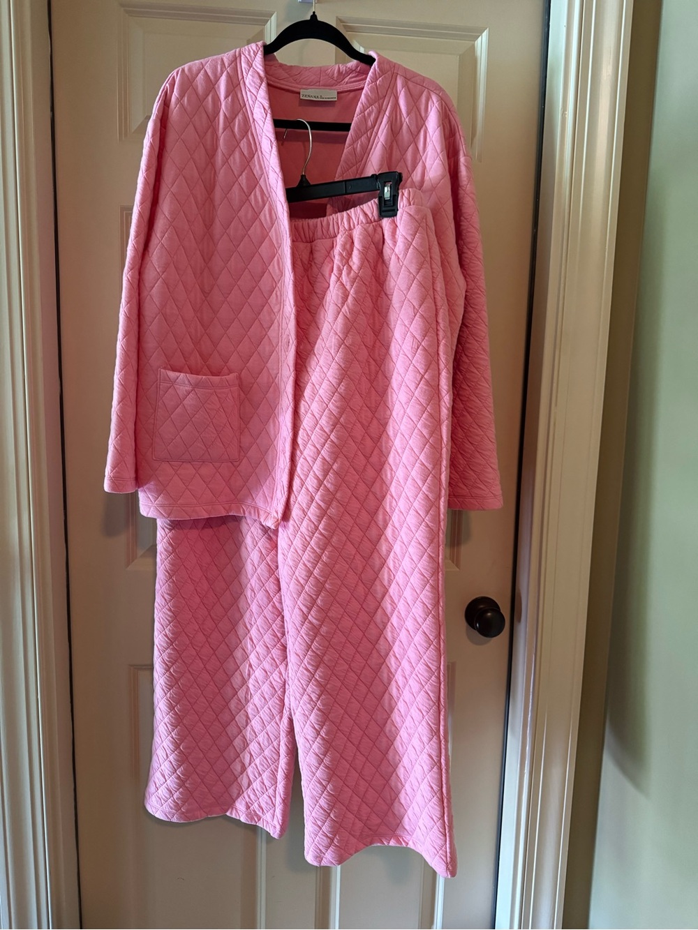 Zenana Outfitters Quilted Light Pink Set